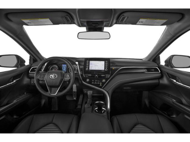 2022 Toyota Camry SE AWD