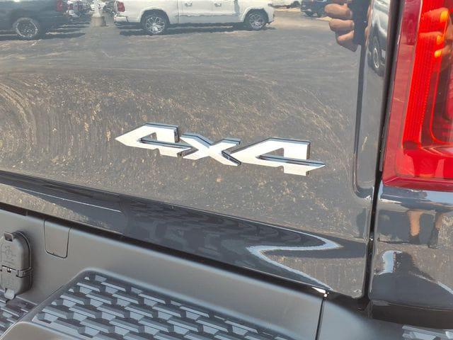 2026 Ram 1500 Limited Longhorn Crew Cab 4x4 5'7" Box
