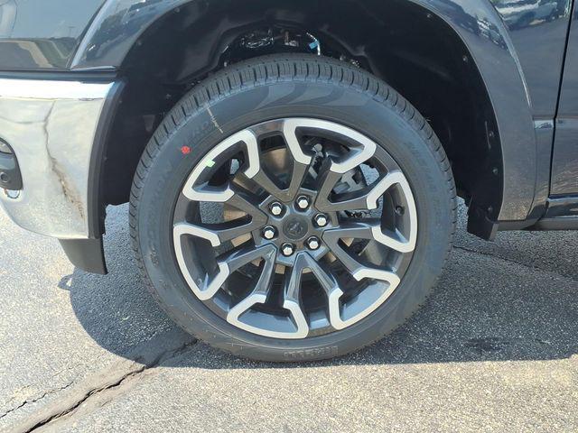 2026 Ram 1500 Limited Longhorn Crew Cab 4x4 5'7" Box