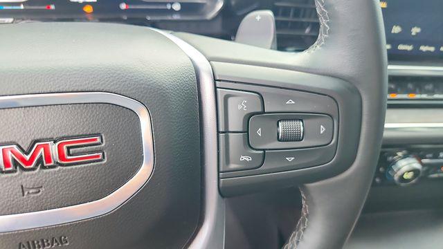 2024 GMC Sierra 1500 4WD Crew Cab Short Box SLT