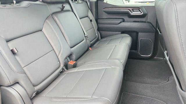 2024 GMC Sierra 1500 4WD Crew Cab Short Box SLT