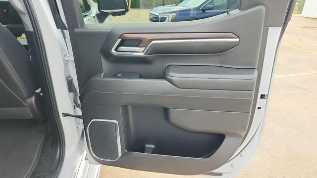 2024 GMC Sierra 1500 4WD Crew Cab Short Box SLT