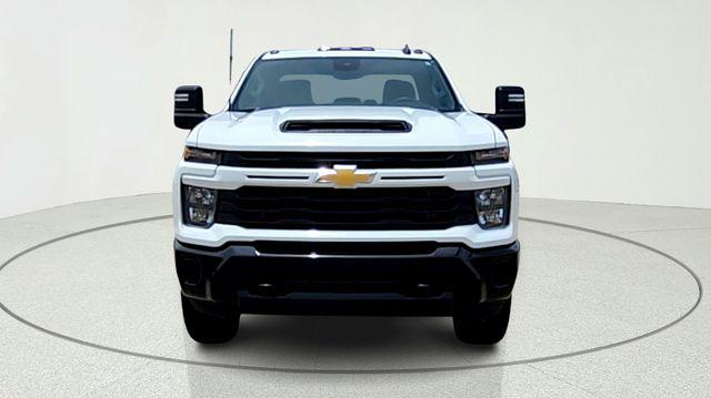 2025 Chevrolet Silverado 2500HD 4WD Crew Cab Standard Bed Custom
