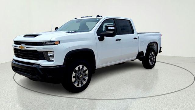 2025 Chevrolet Silverado 2500HD 4WD Crew Cab Standard Bed Custom