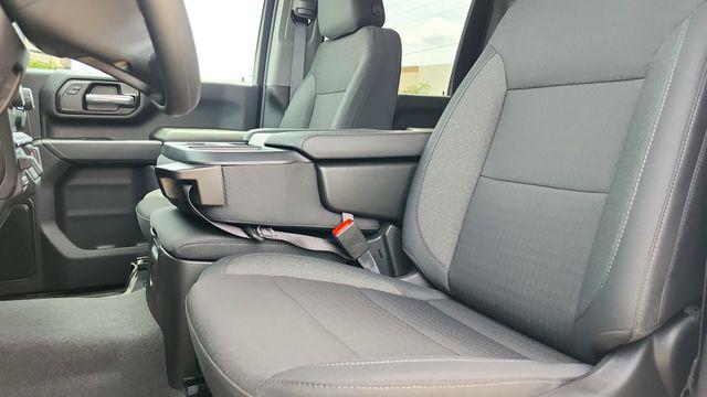 2025 Chevrolet Silverado 2500HD 4WD Crew Cab Standard Bed Custom