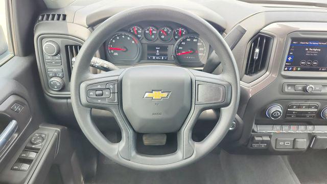 2025 Chevrolet Silverado 2500HD 4WD Crew Cab Standard Bed Custom