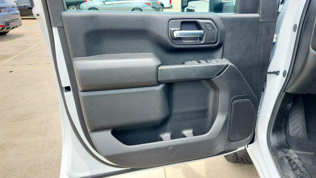 2025 Chevrolet Silverado 2500HD 4WD Crew Cab Standard Bed Custom