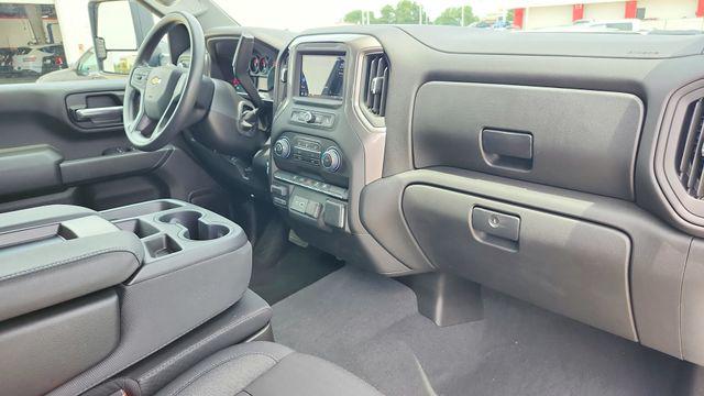 2025 Chevrolet Silverado 2500HD 4WD Crew Cab Standard Bed Custom