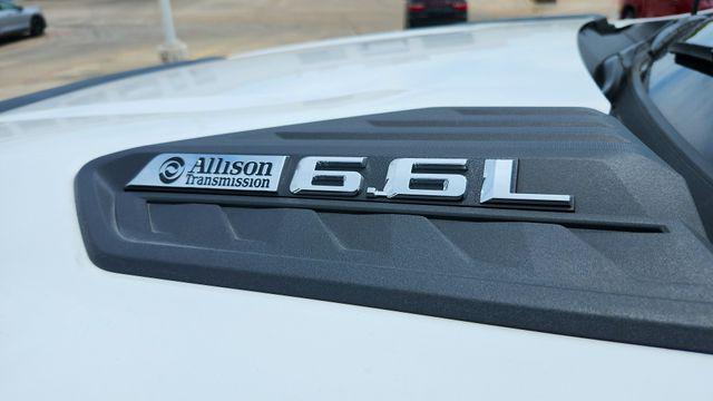 2025 Chevrolet Silverado 2500HD 4WD Crew Cab Standard Bed Custom