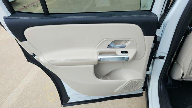 2025 Mercedes-Benz GLB GLB 250