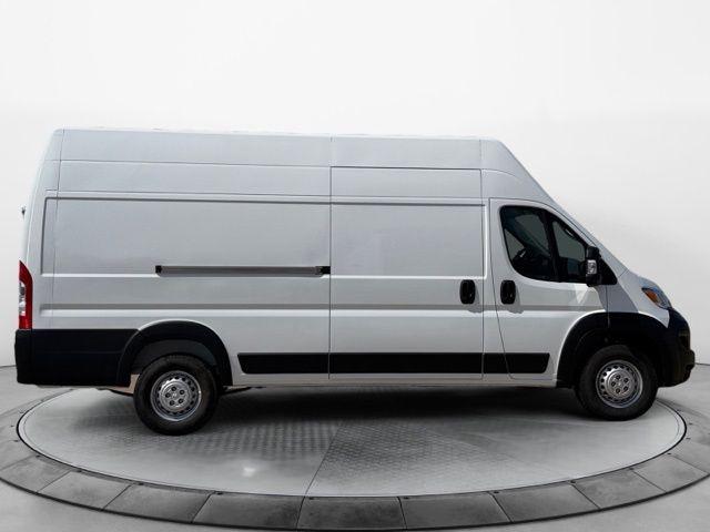 2026 Ram ProMaster Cargo Van Tradesman Super High Roof 159 WB EXT w/Pass Seat