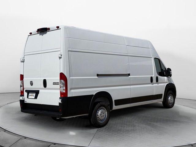 2026 Ram ProMaster Cargo Van Tradesman Super High Roof 159 WB EXT w/Pass Seat