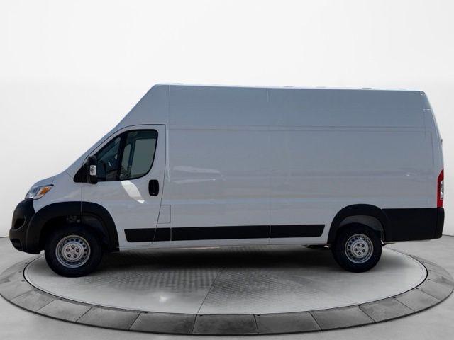 2026 Ram ProMaster Cargo Van Tradesman Super High Roof 159 WB EXT w/Pass Seat