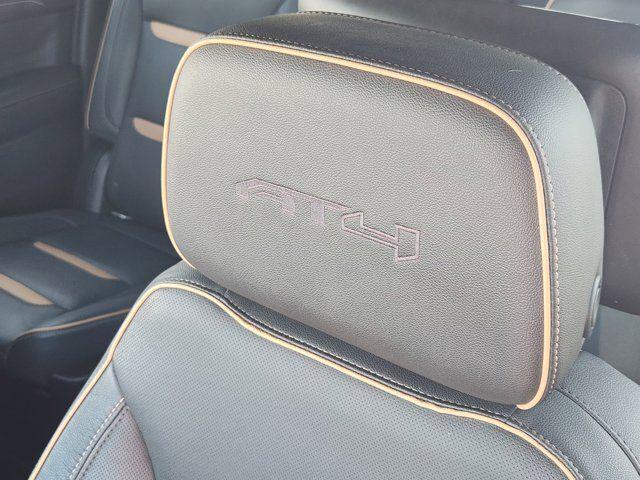 2021 GMC Yukon XL 4WD AT4