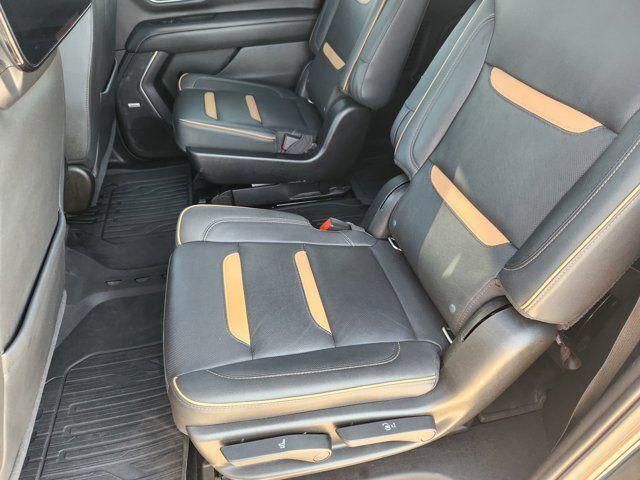 2021 GMC Yukon XL 4WD AT4