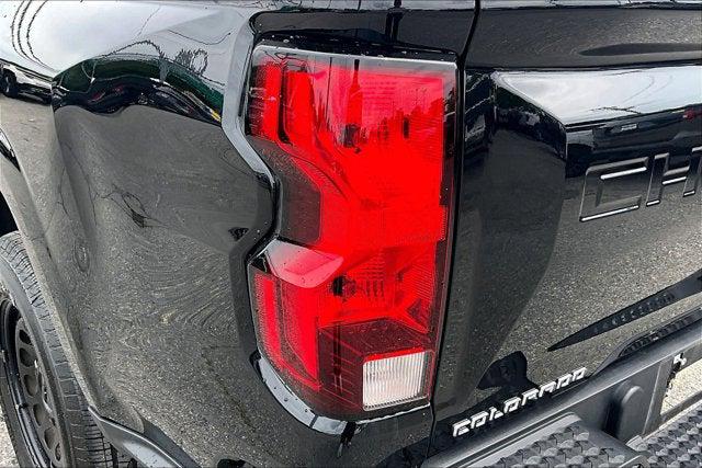 2023 Chevrolet Colorado 2WD Crew Cab Short Box WT