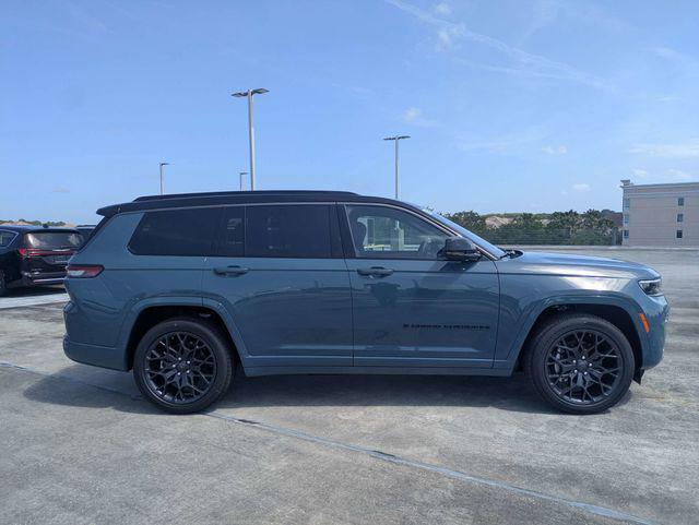 2026 Jeep Grand Cherokee GRAND CHEROKEE L SUMMIT 4X4