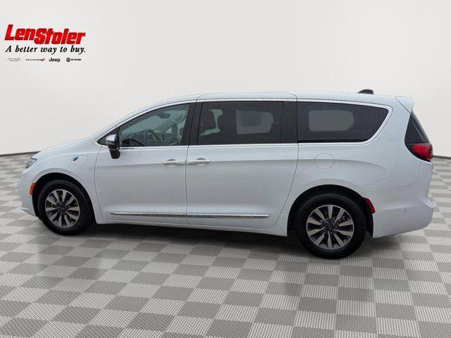 2023 Chrysler Pacifica Hybrid Limited 2023 Chrysler Pacifica Hybrid Limited