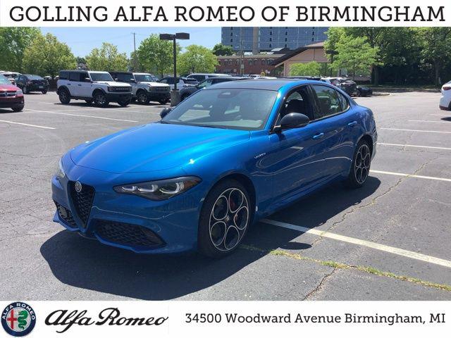 2025 Alfa Romeo Giulia GIULIA AWD 2025 Alfa Romeo Giulia GIULIA AWD