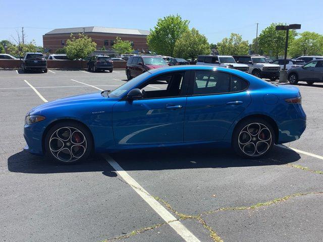 2025 Alfa Romeo Giulia GIULIA AWD 2025 Alfa Romeo Giulia GIULIA AWD