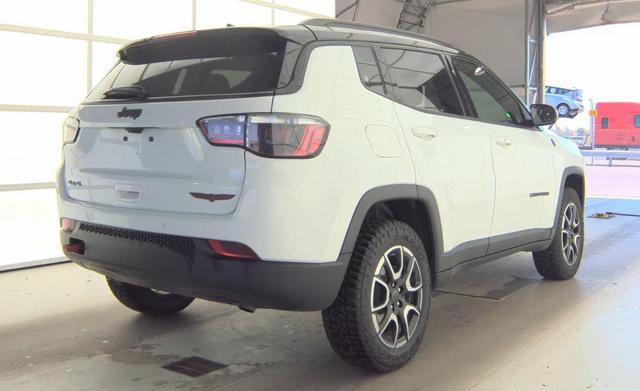 2025 Jeep Compass Trailhawk 4x4