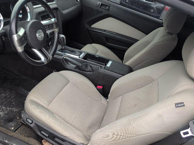2014 Ford Mustang V6