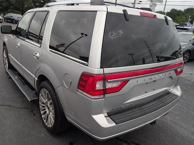 2016 Lincoln Navigator Select