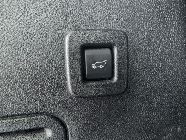 2016 Lincoln Navigator Select