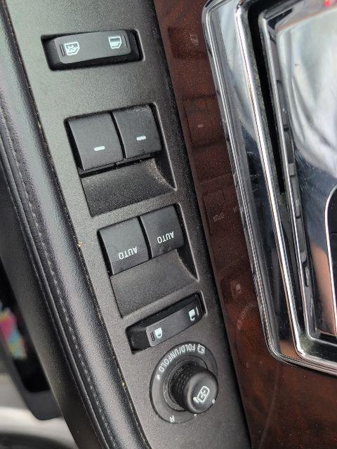 2016 Lincoln Navigator Select
