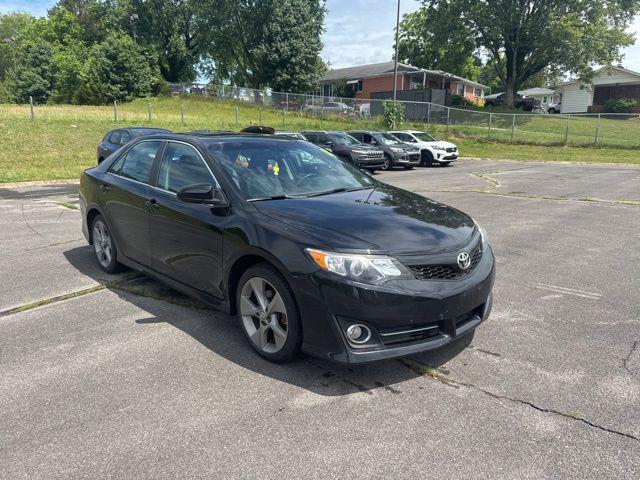 2012 Toyota Camry SE V6