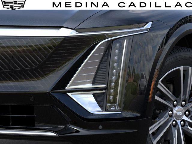2026 Cadillac iQ Luxury AWD