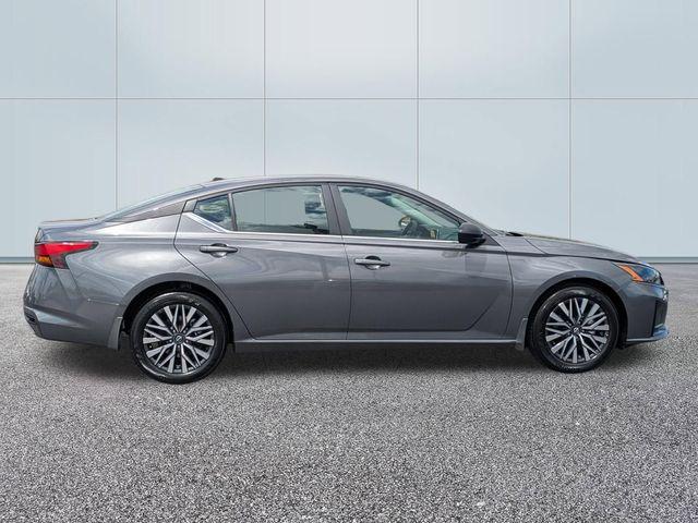 2026 Nissan Altima SV FWD