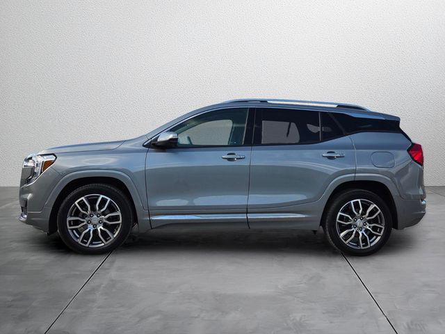 2023 GMC Terrain AWD Denali