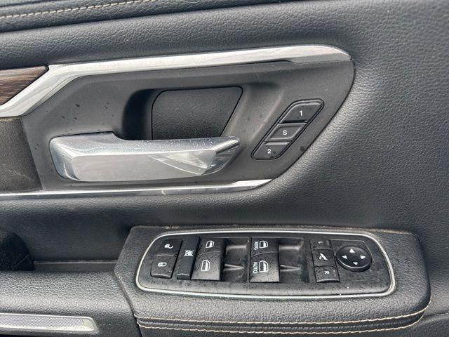 2020 Ram 1500 Laramie Crew Cab 4x4 5'7" Box