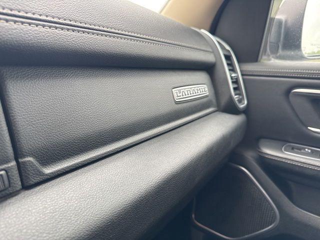 2020 Ram 1500 Laramie Crew Cab 4x4 5'7" Box