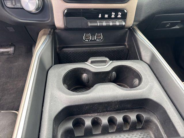 2020 Ram 1500 Laramie Crew Cab 4x4 5'7" Box