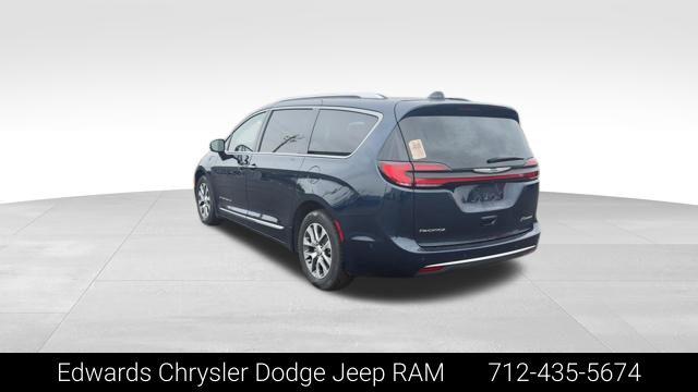 2023 Chrysler Pacifica Hybrid Pinnacle