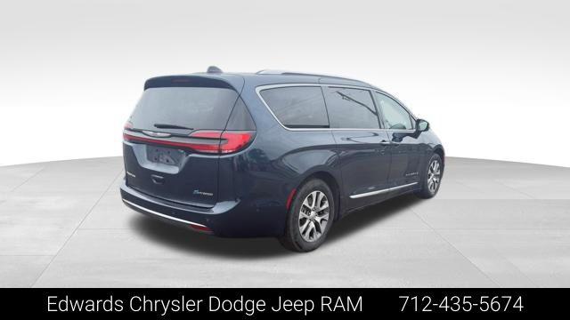2023 Chrysler Pacifica Hybrid Pinnacle