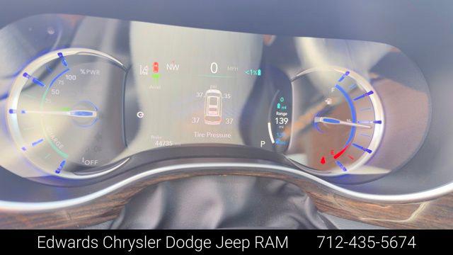 2023 Chrysler Pacifica Hybrid Pinnacle