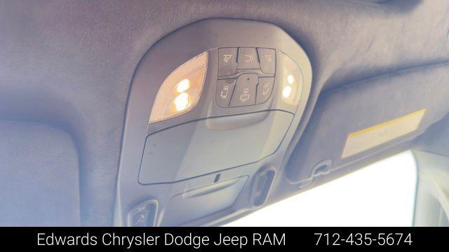 2023 Chrysler Pacifica Hybrid Pinnacle