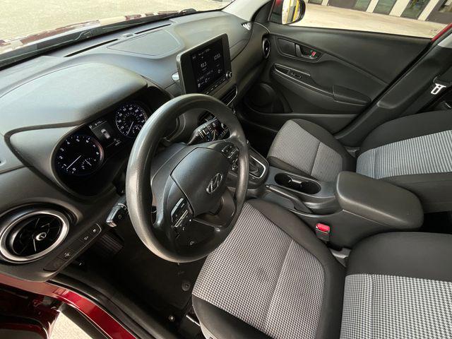 2023 Hyundai Kona SE