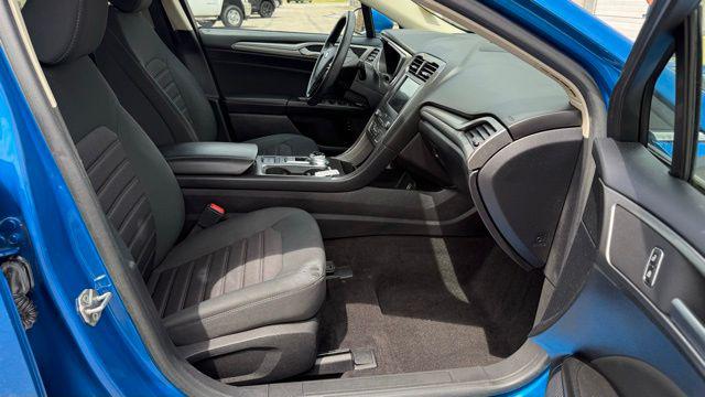 2020 Ford Fusion Hybrid SE