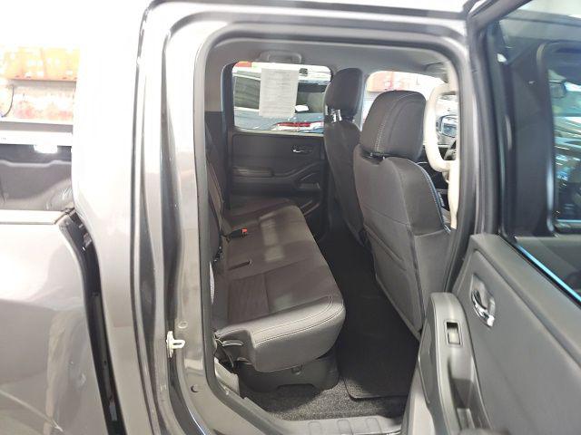 2023 Nissan Frontier Crew Cab SV 4x4