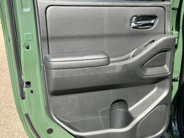 2026 Nissan Frontier Crew Cab SV 4x4