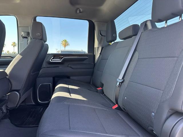 2026 GMC Sierra 2500HD Crew Cab, Standard Bed, SLE, 4WD