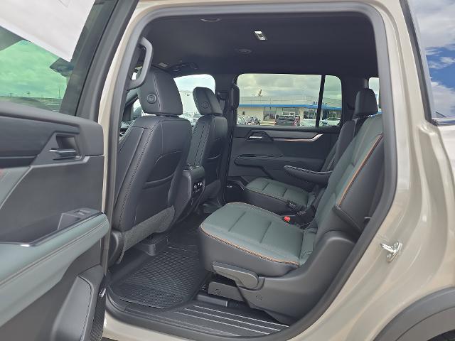 2026 GMC Acadia AT4 AWD