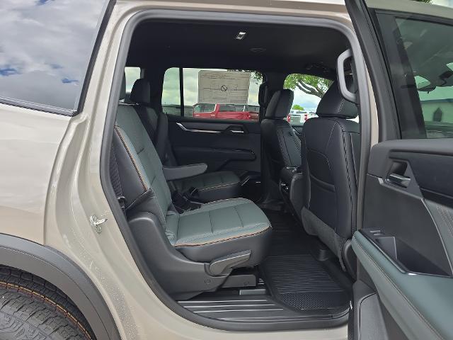2026 GMC Acadia AT4 AWD