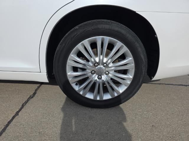 2013 Chrysler 300 AWD