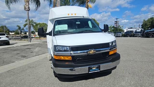2026 Chevrolet Express Cutaway Work Van