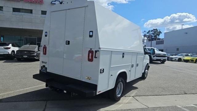 2026 Chevrolet Express Cutaway Work Van